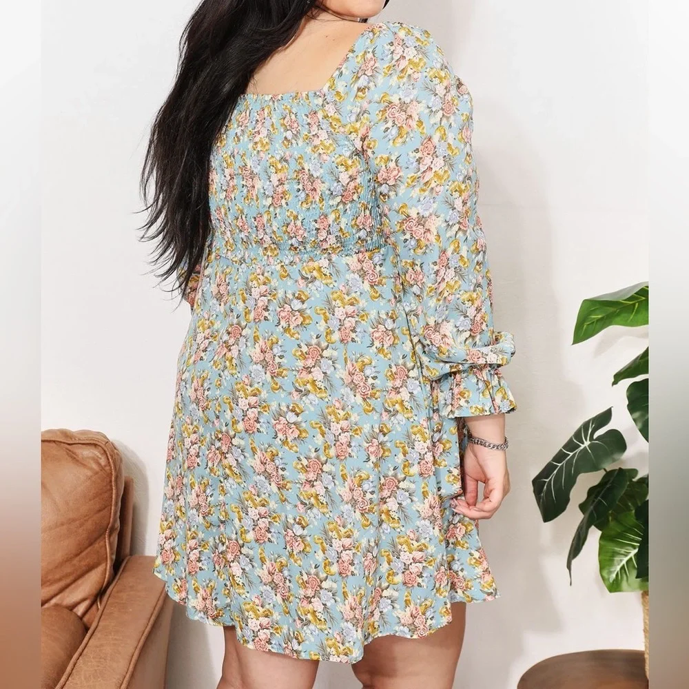 NEW Double Take Spring Floral Smocked Long Ruffle Sleeve Square Neck Dre… - Picture 11 of 12